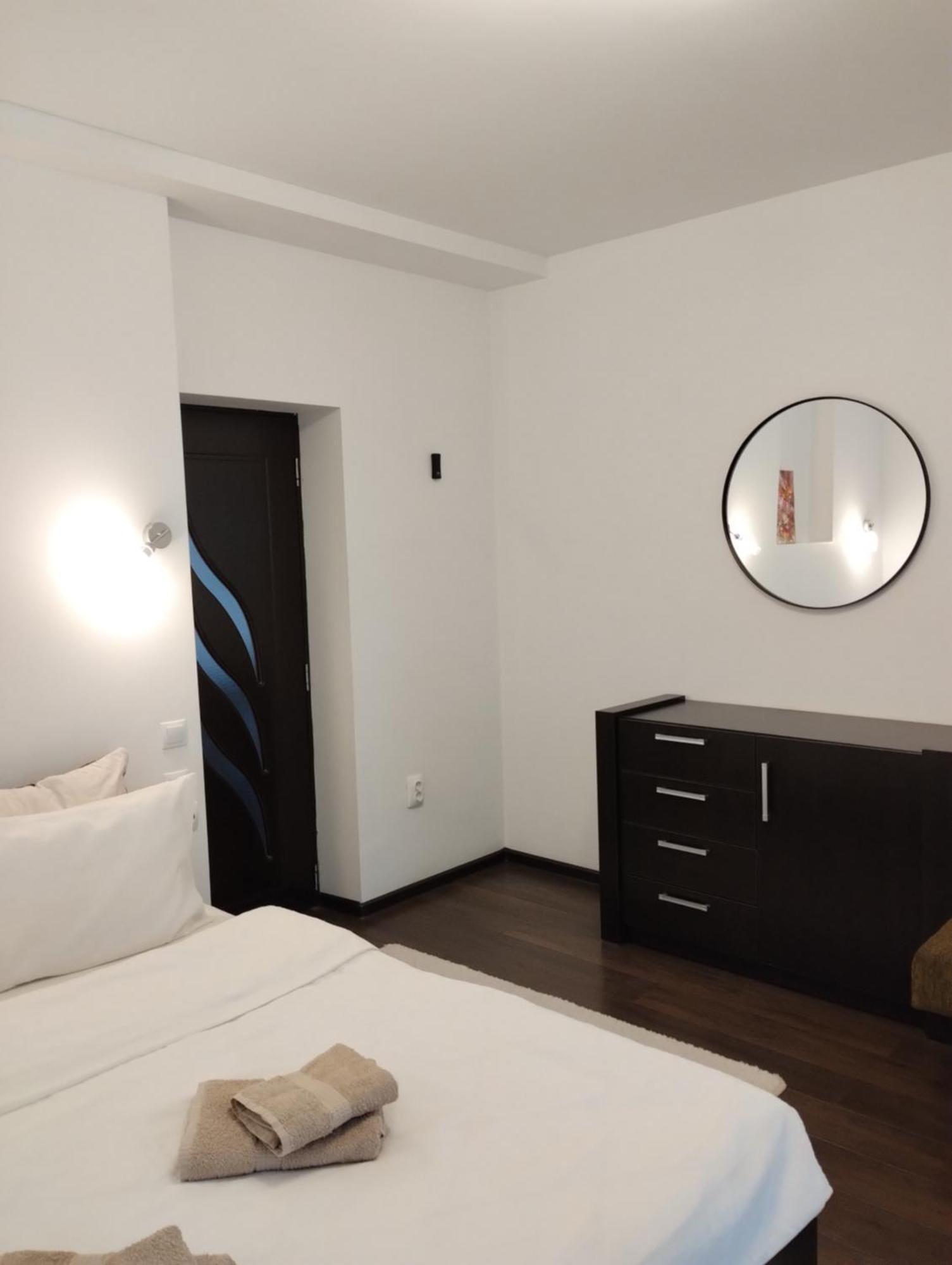 Casa cu Flori Hotel Buşteni Exterior foto